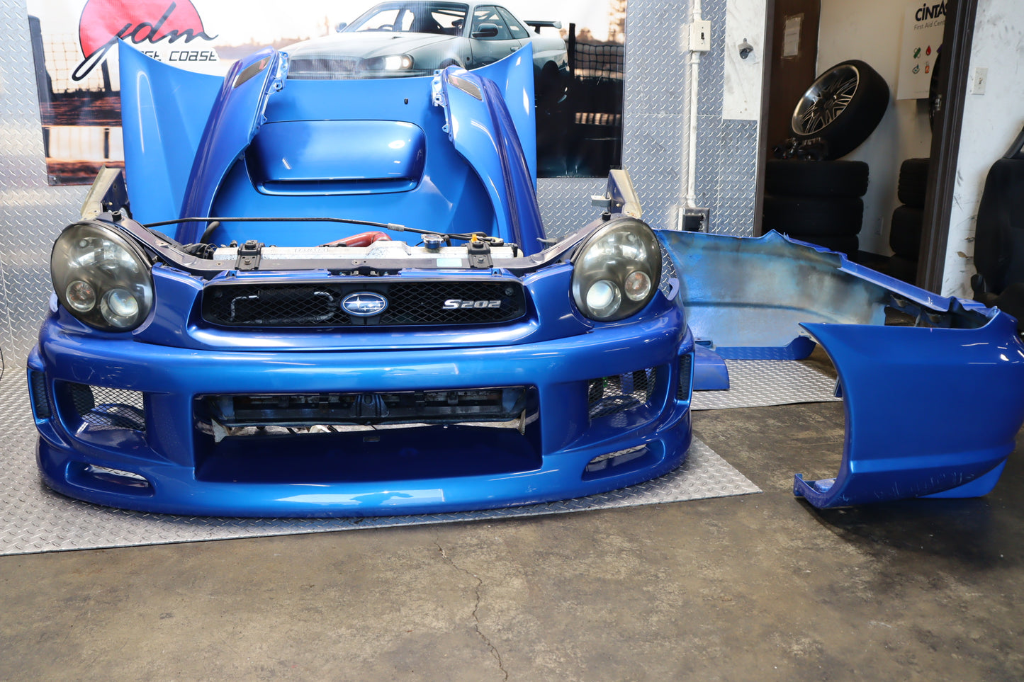 JDM SUBARU IMPREZA WRX STI S202 GDB BUGEYE COMPLETE FRONT END NOSE CUT 392/400